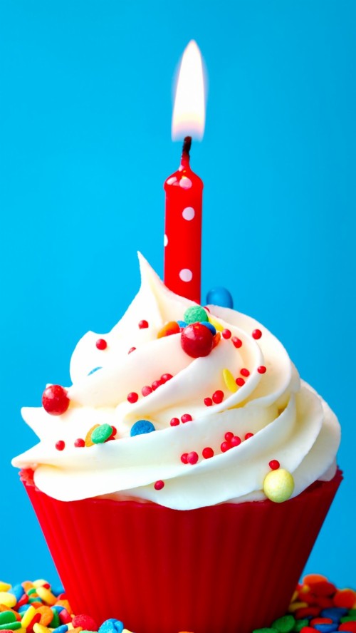 お誕生日おめでとう壁紙 ケーキ 誕生日キャンドル アイシング バタークリーム キャンドル 食物 デザート ケーキ飾る供給 カップケーキ 点灯 Wallpaperkiss