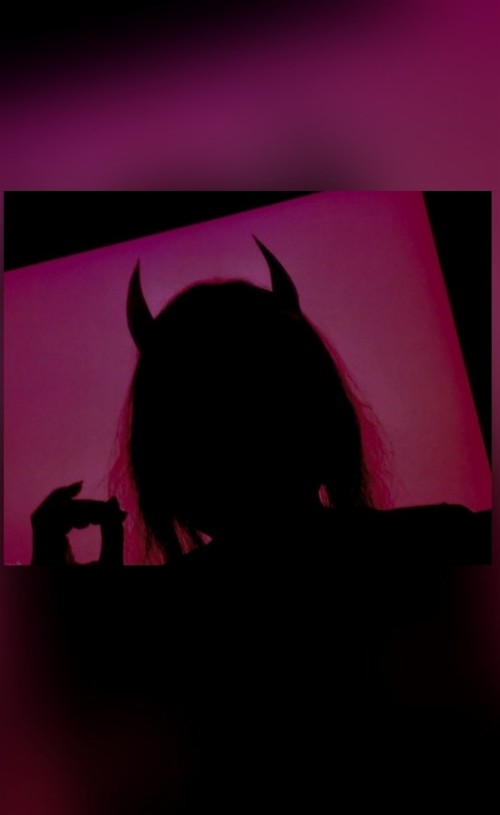 悪魔の壁紙 赤 黒 ピンク バイオレット 紫の ルーム 写真撮影 影 架空の人物 115 Wallpaperkiss