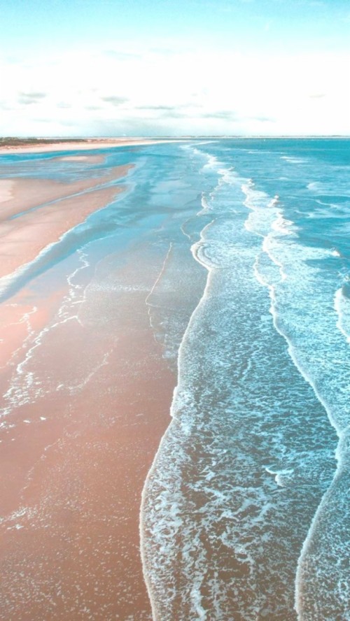 海のiphoneの壁紙 水 岸 海 波 海岸 海洋 ビーチ 砂 日光 Wallpaperkiss