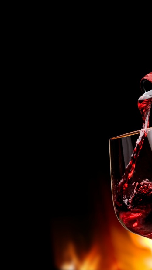 ワインの壁紙 赤 ドリンク ワイングラス ガラス 脚付きグラス アルコール 赤ワイン ワイン リキュール Wallpaperkiss