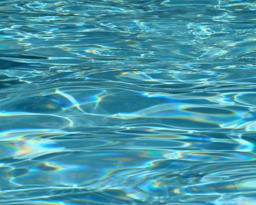 水の壁紙のhdダウンロード 青い 水 アクア ターコイズ 水資源 波 海 パターン 反射 Wallpaperkiss