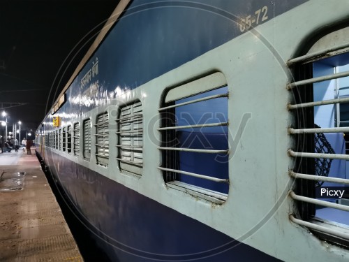 インド列車写真壁紙 車両 車両 列車 写真撮影 建築 鉄道 鉄道車両 Wallpaperkiss