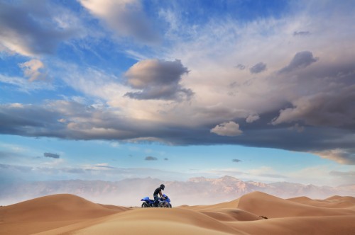 はやぶさバイクのhd壁紙 砂漠 空 砂 サハラ Erg 雲 砂丘 風景 Wallpaperkiss